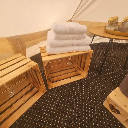 Punt-a-pacha Glamping Mit Eigenem Garten *