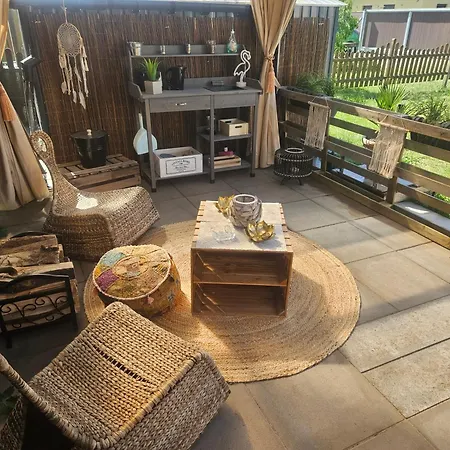 Punt-a-pacha Glamping Mit Eigenem Garten * Kolonie Zern