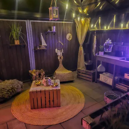 Luxury tent Punt-a-pacha Glamping Mit Eigenem Garten *